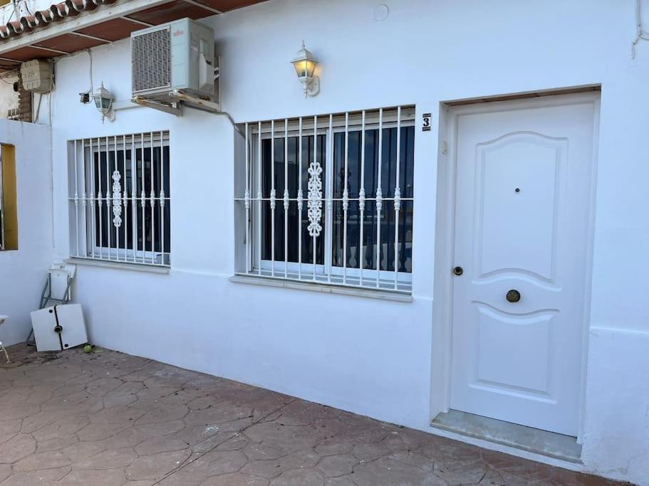 Appartement Aan Boulevard En Zwembad Sitio de Calahonda Eksteriør bilde